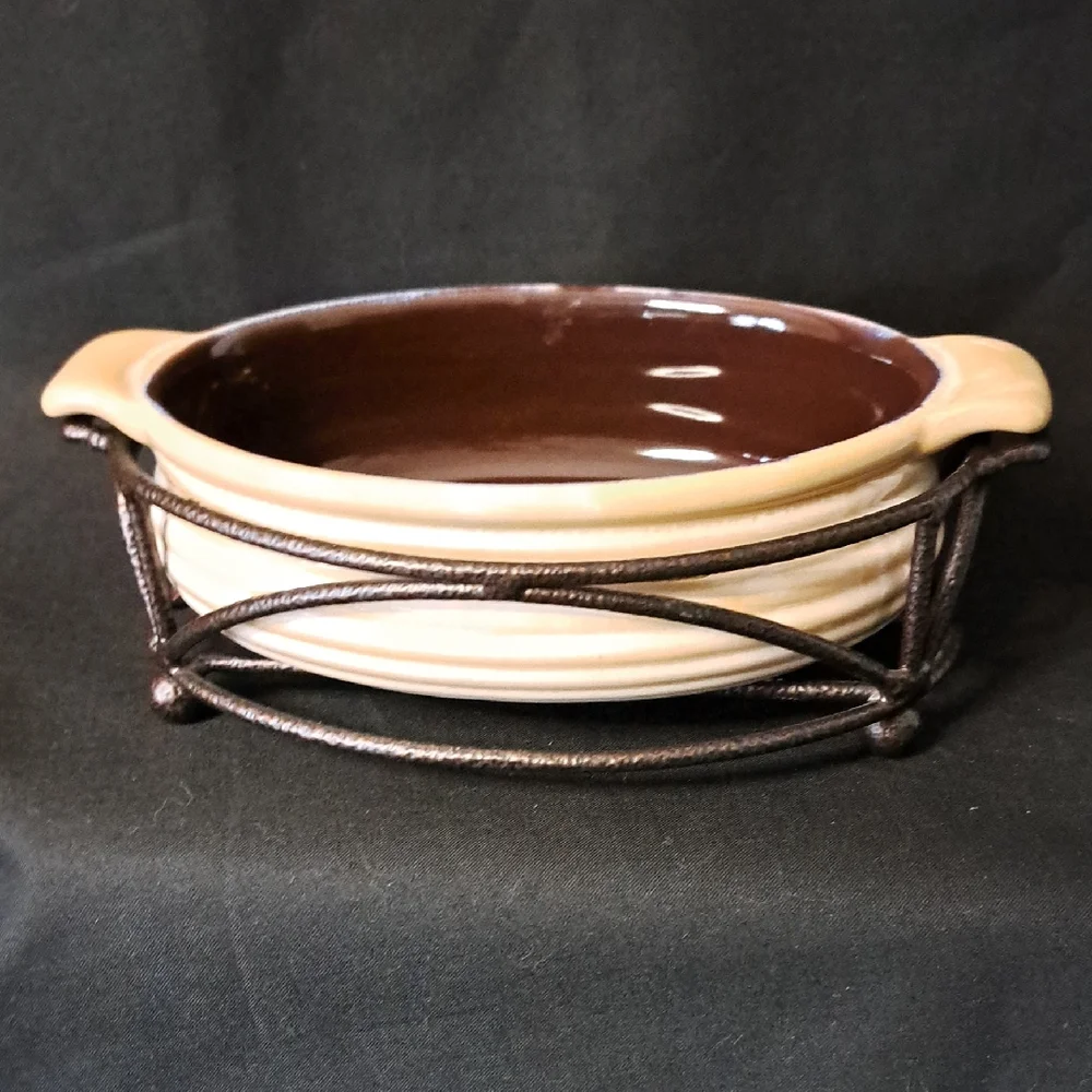 Tastefully Simple Dip Crock with Metal Stand